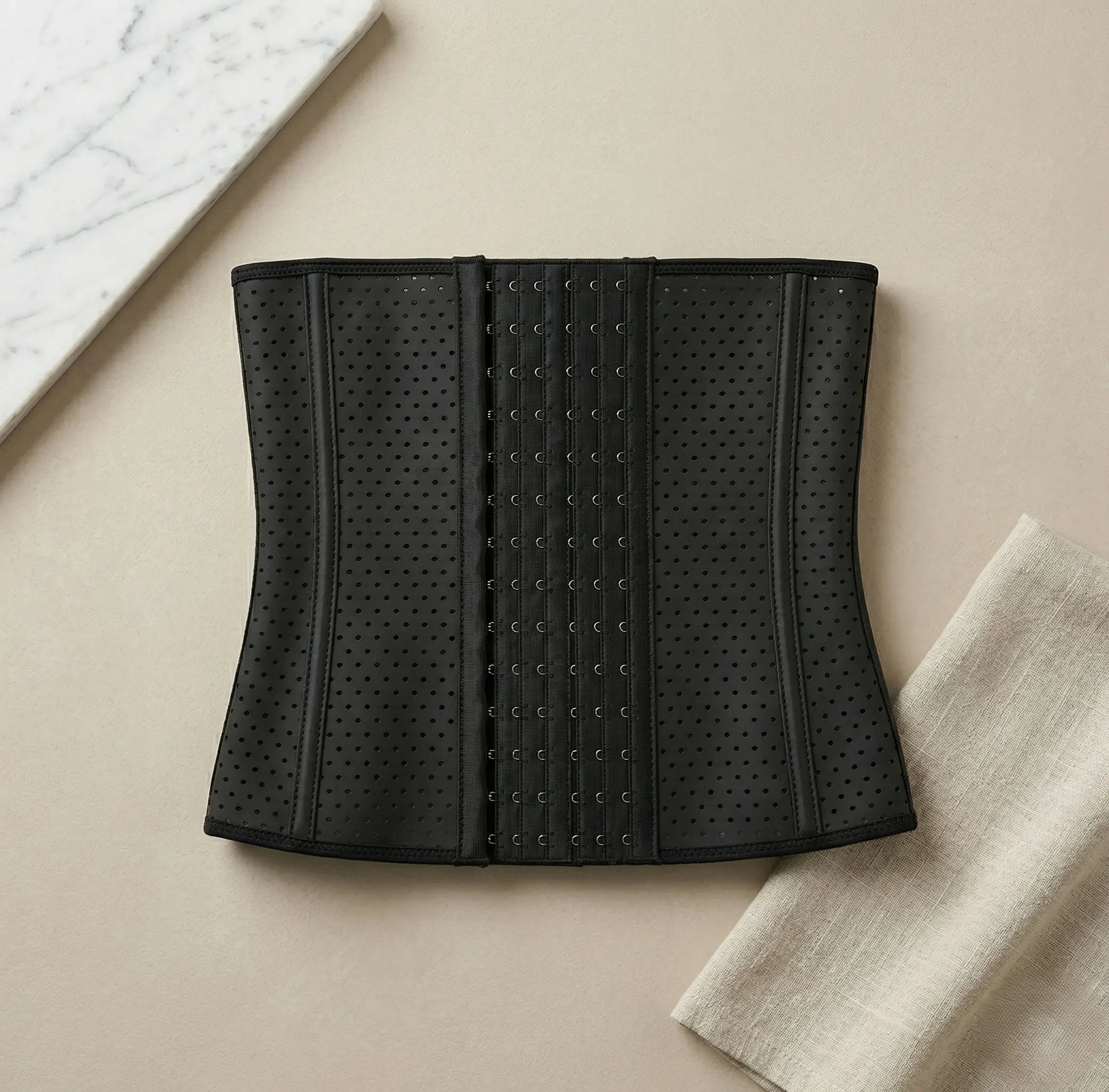 Curvv SlimCore Tummy Tuck Belt – Instant Waist Shaping Shapewear